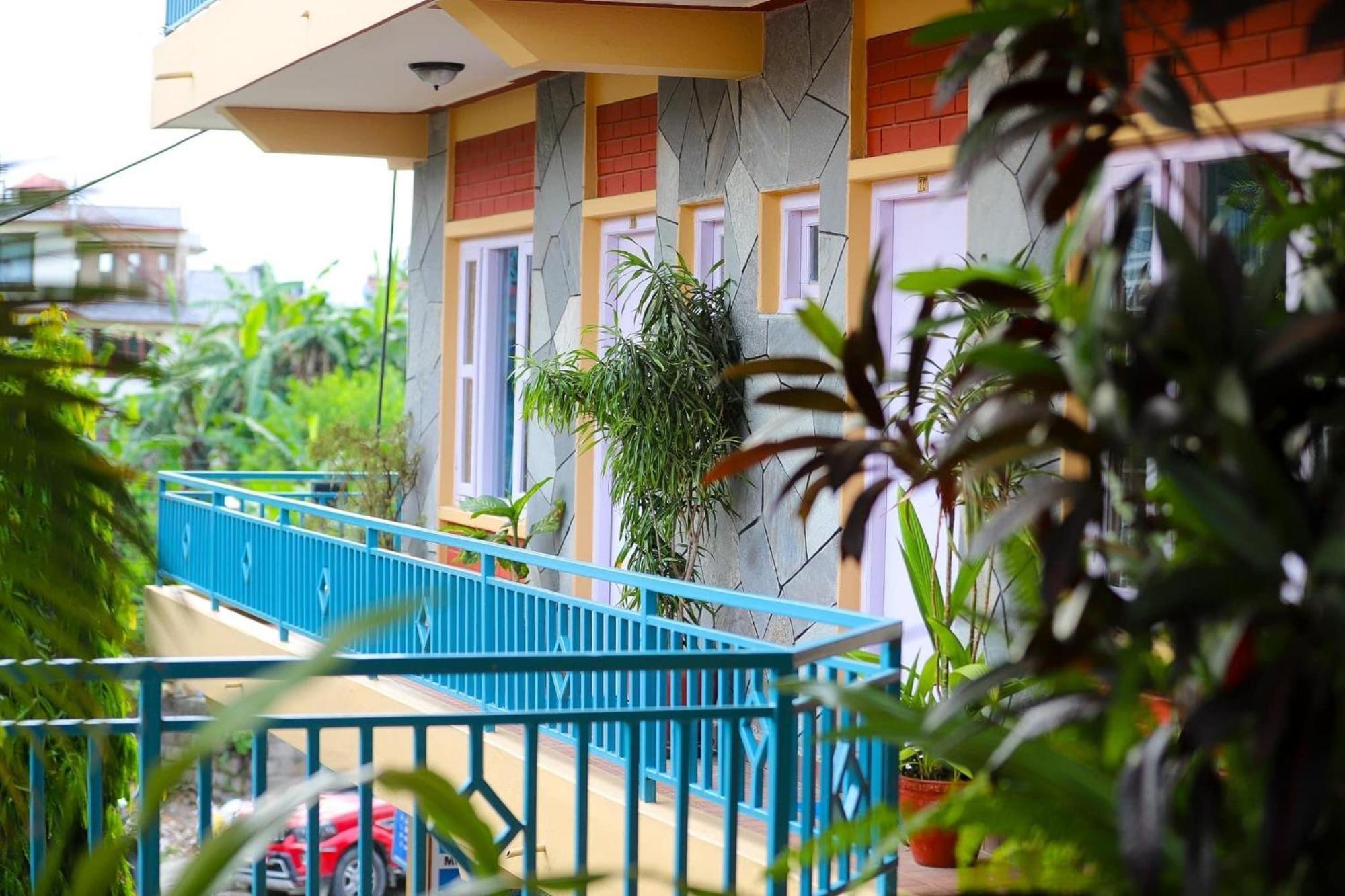 Nanohana Lodge Pokhara Exterior photo