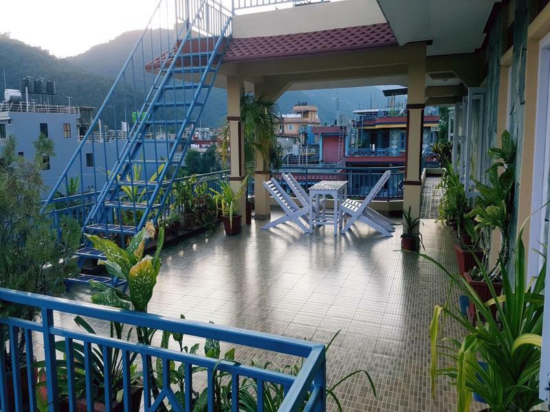 Nanohana Lodge Pokhara Exterior photo
